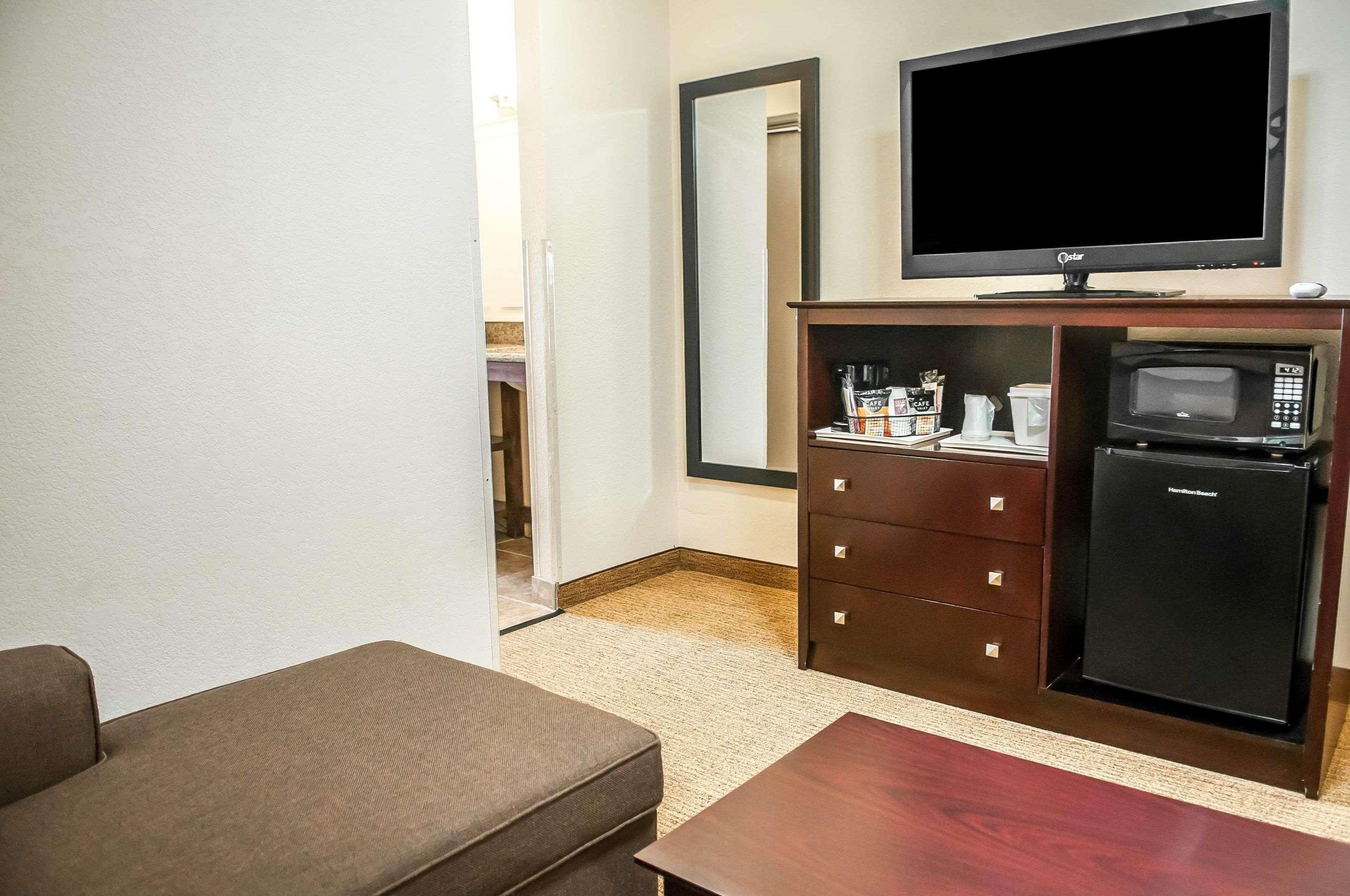 Comfort Suites Albuquerque-North Journal Center Екстериор снимка
