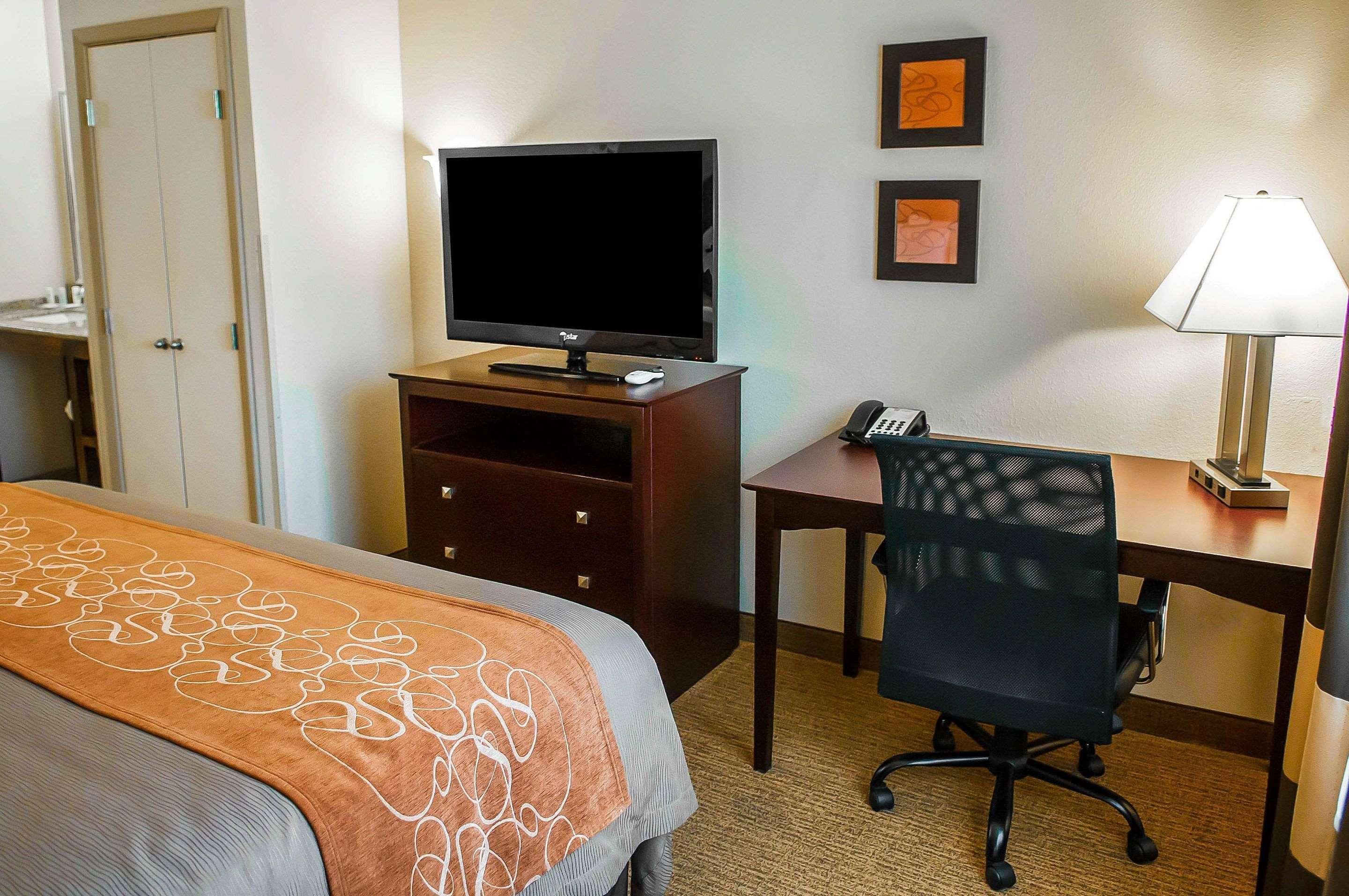 Comfort Suites Albuquerque-North Journal Center Екстериор снимка